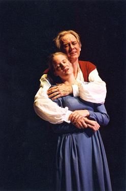 Gretchen in «Faust» von Johann Wolfgang Goethe – Faust am Goetheanum 2004