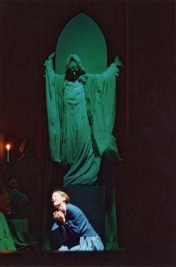 Gretchen in «Faust» von Johann Wolfgang Goethe – Faust am Goetheanum 2004